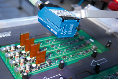 二維條碼閱讀器Lector620用于電子行業(yè)